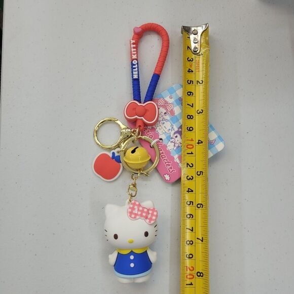 Brand New Sanrio Hello Kitty Classic Keychain - Picture 8 of 8